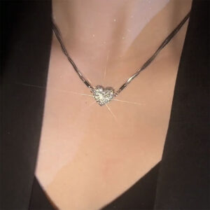 Diamond Love Magnetic Heart Shape Pendant Necklace Collarbone Chain Necklace